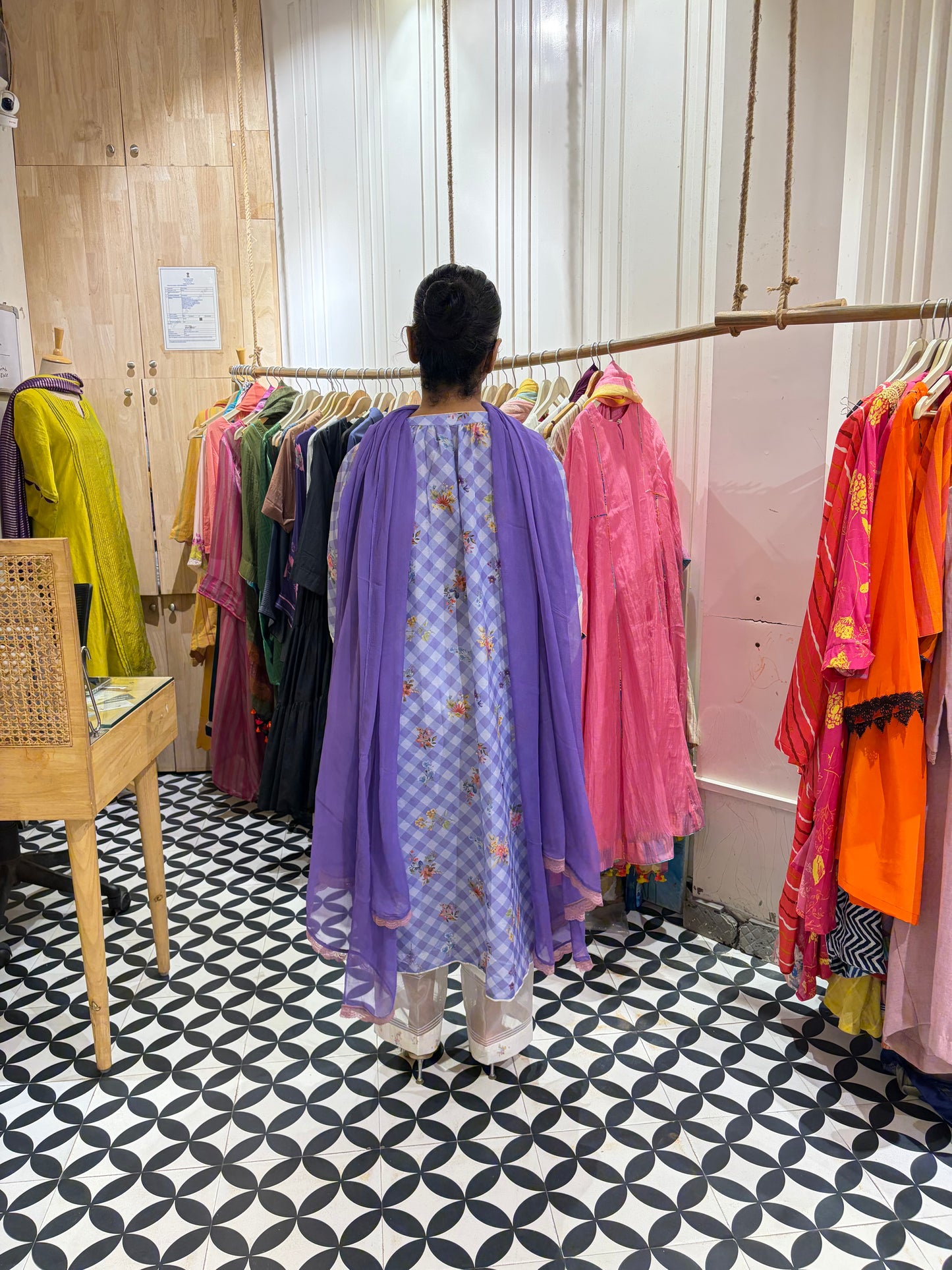 THE SHAGUFTA suit set