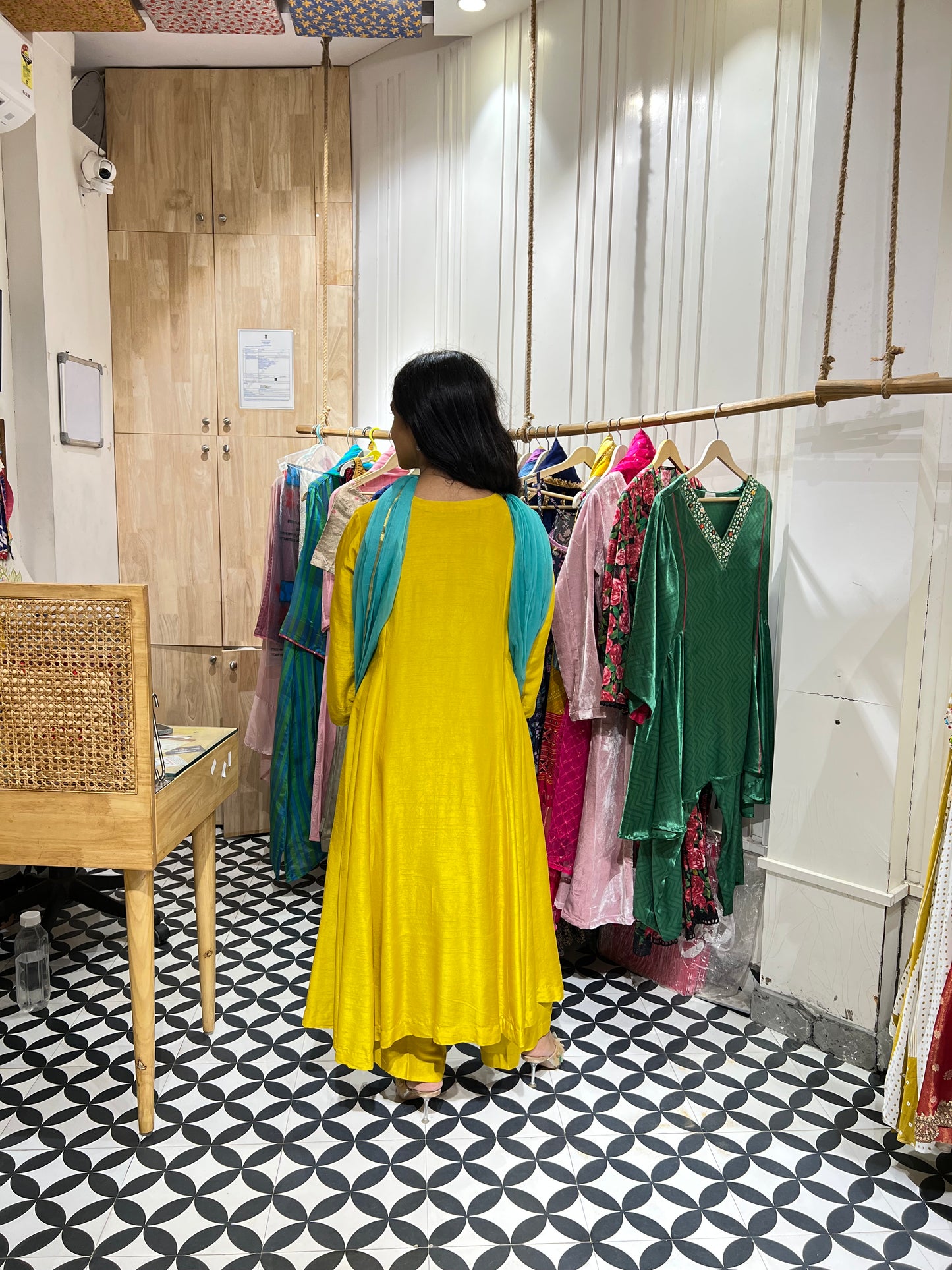 THE GULRUKH suit set