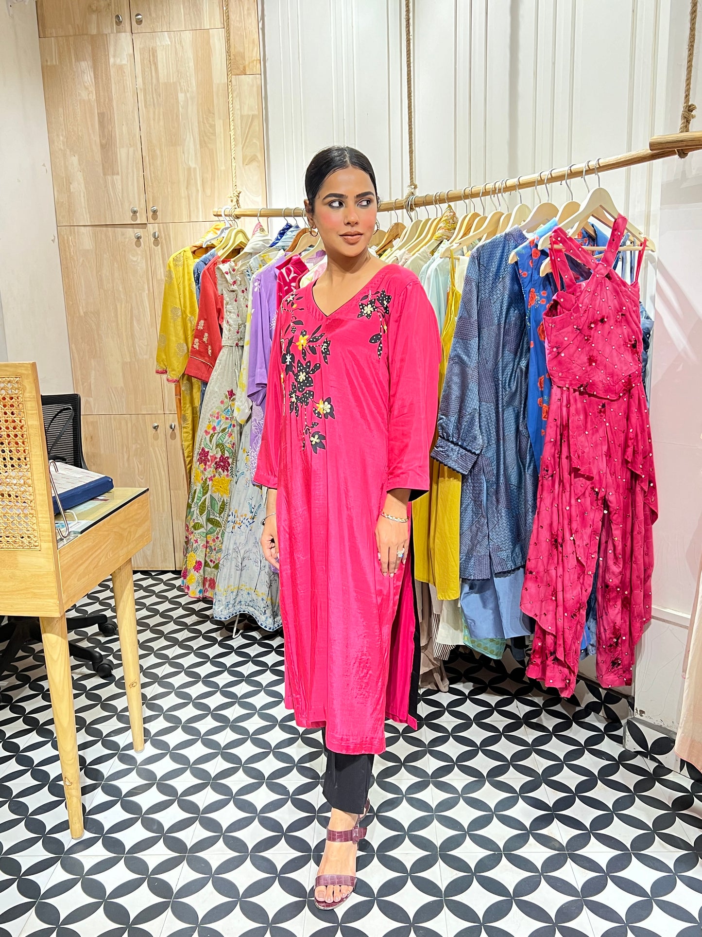 The BLUSHANA suit set