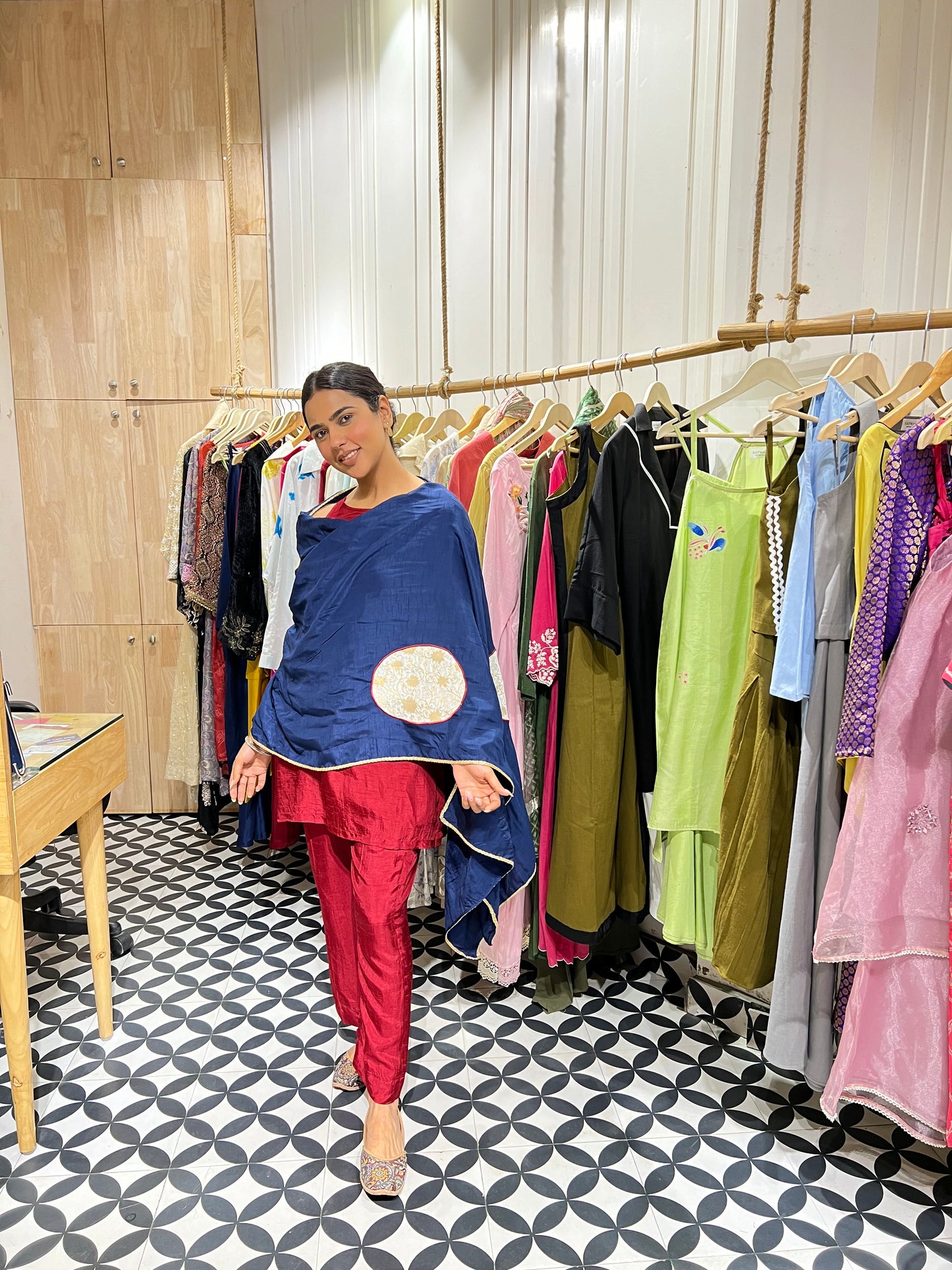 THE ELVISHA suit set