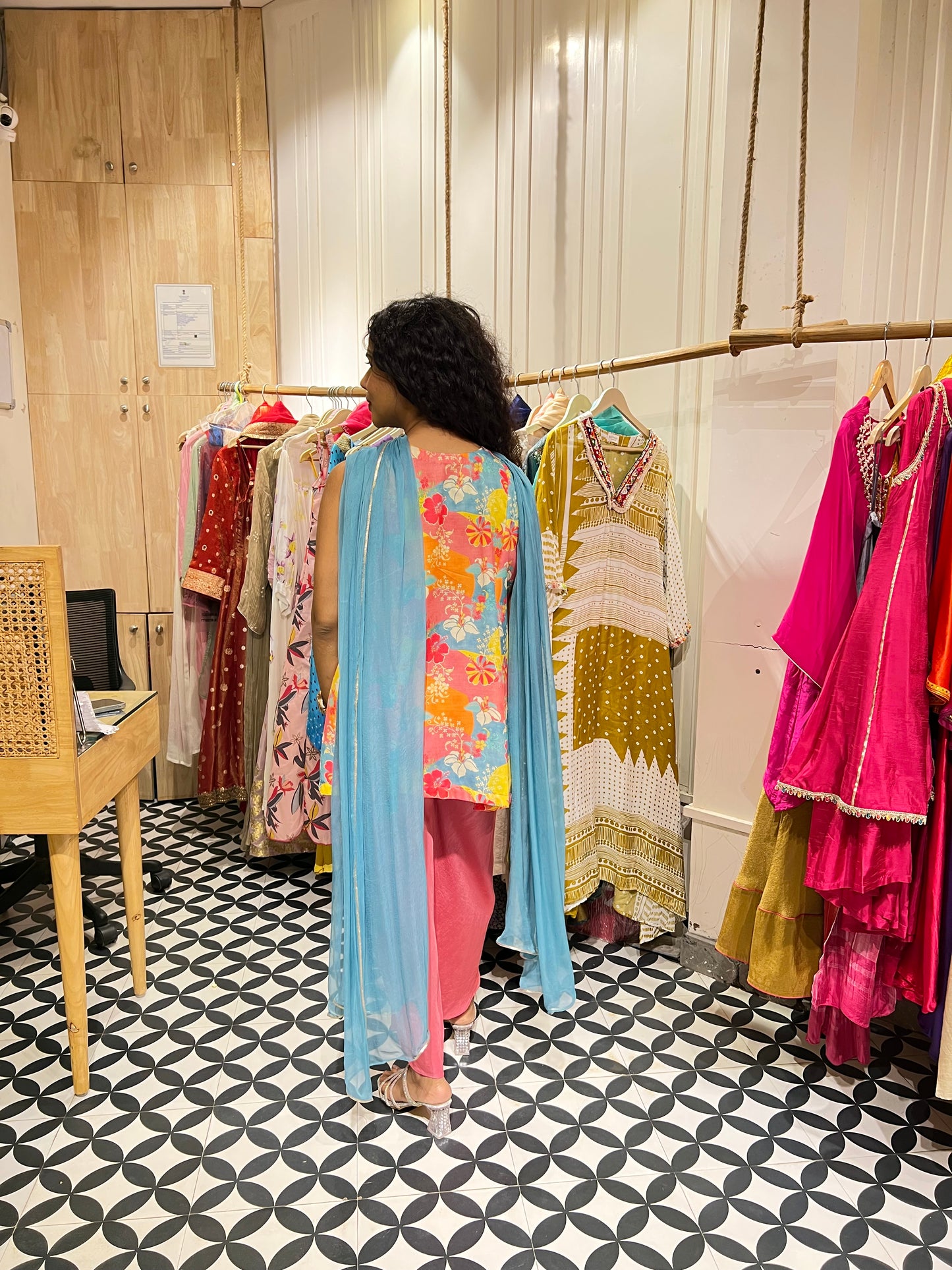 THE ZARMEEN suit set