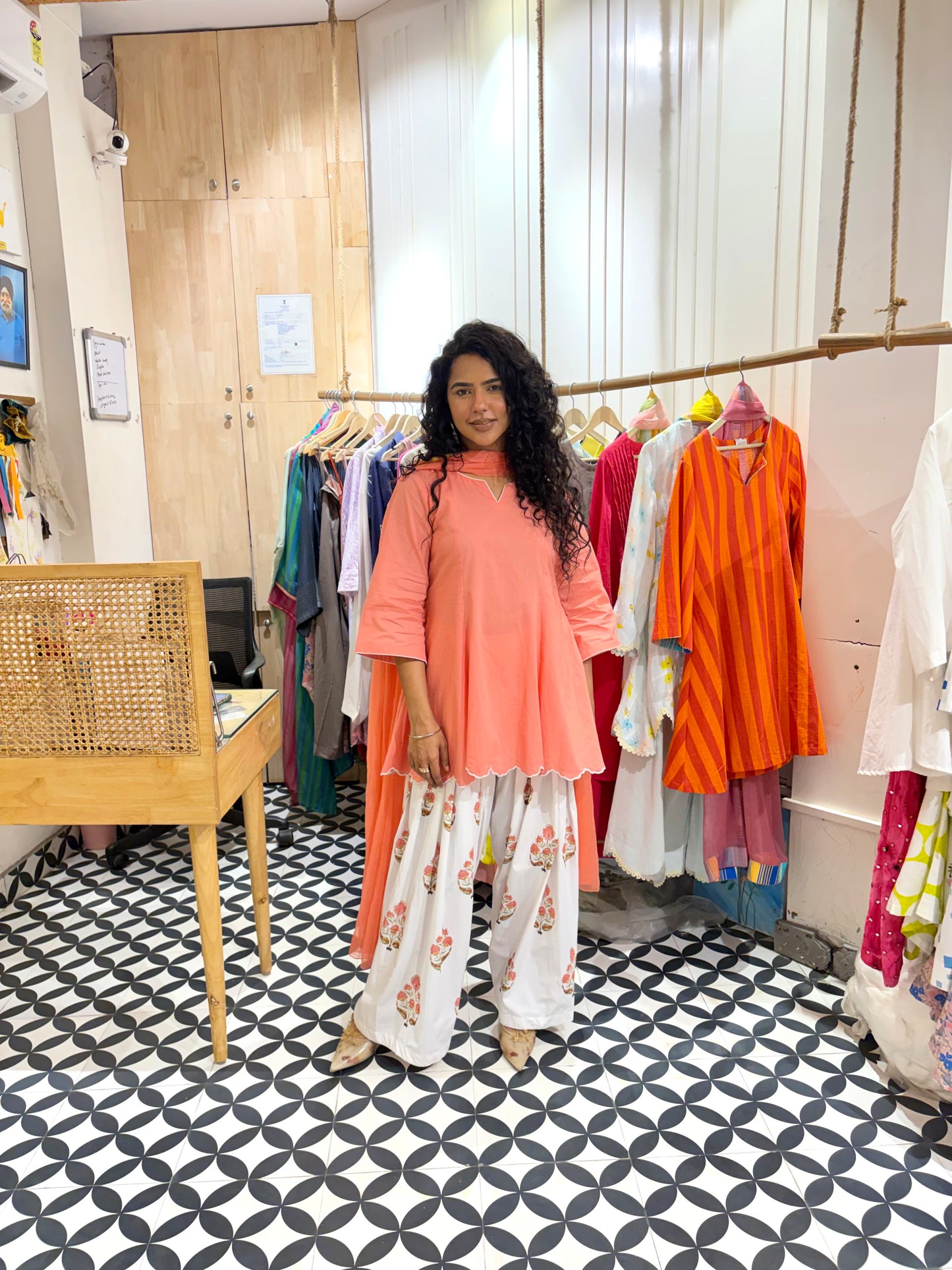 THE RUHANI suit set