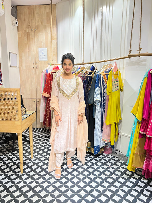 THE AFSHEEN suit set