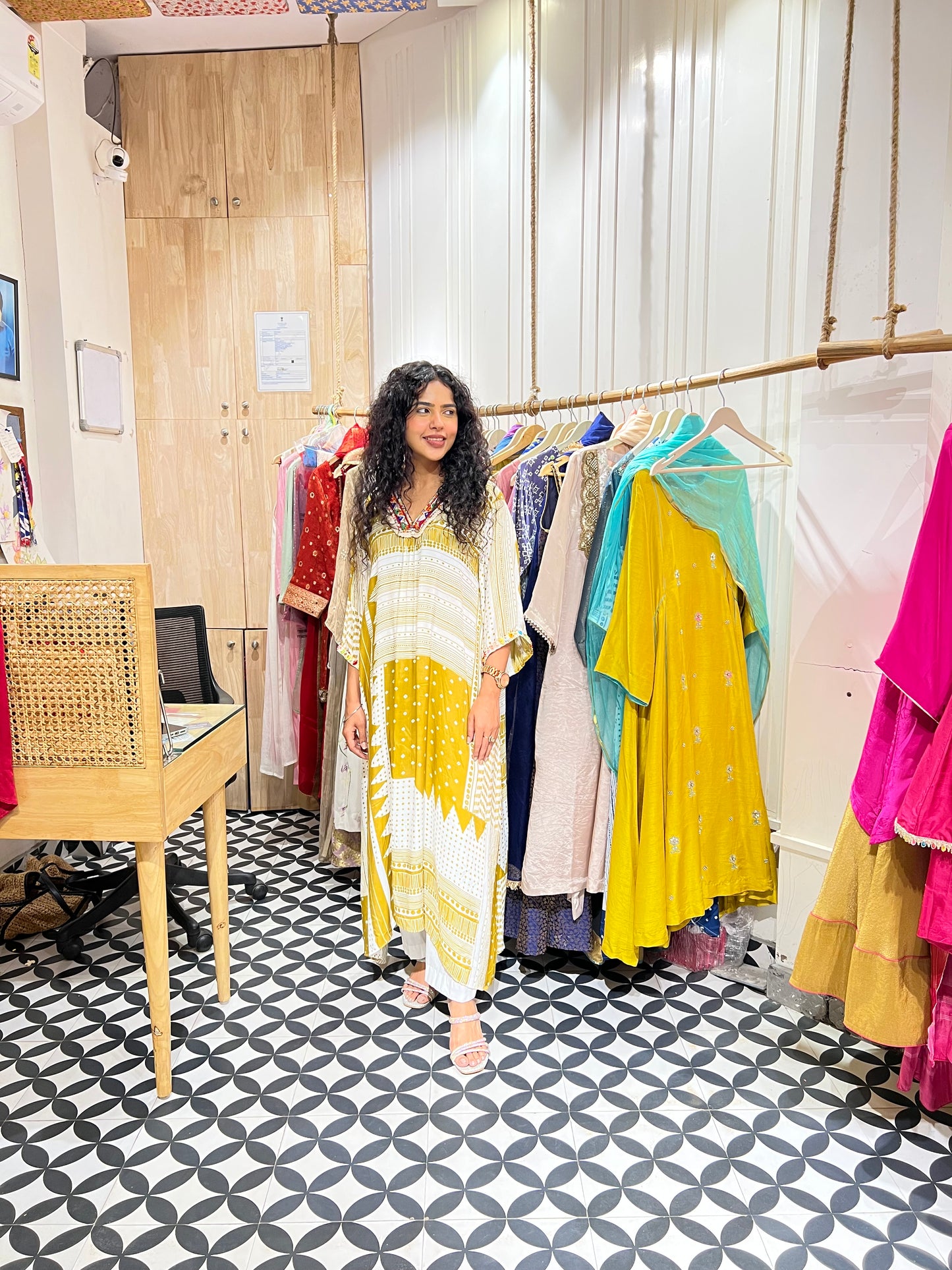 THE ELHAAN KURTA SET