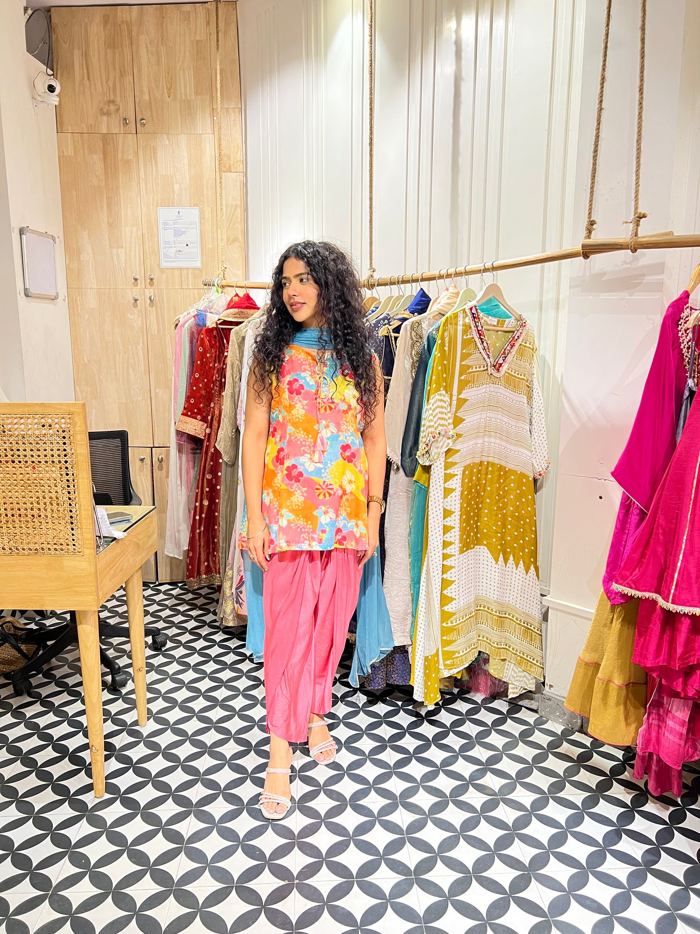 THE ZARMEEN suit set