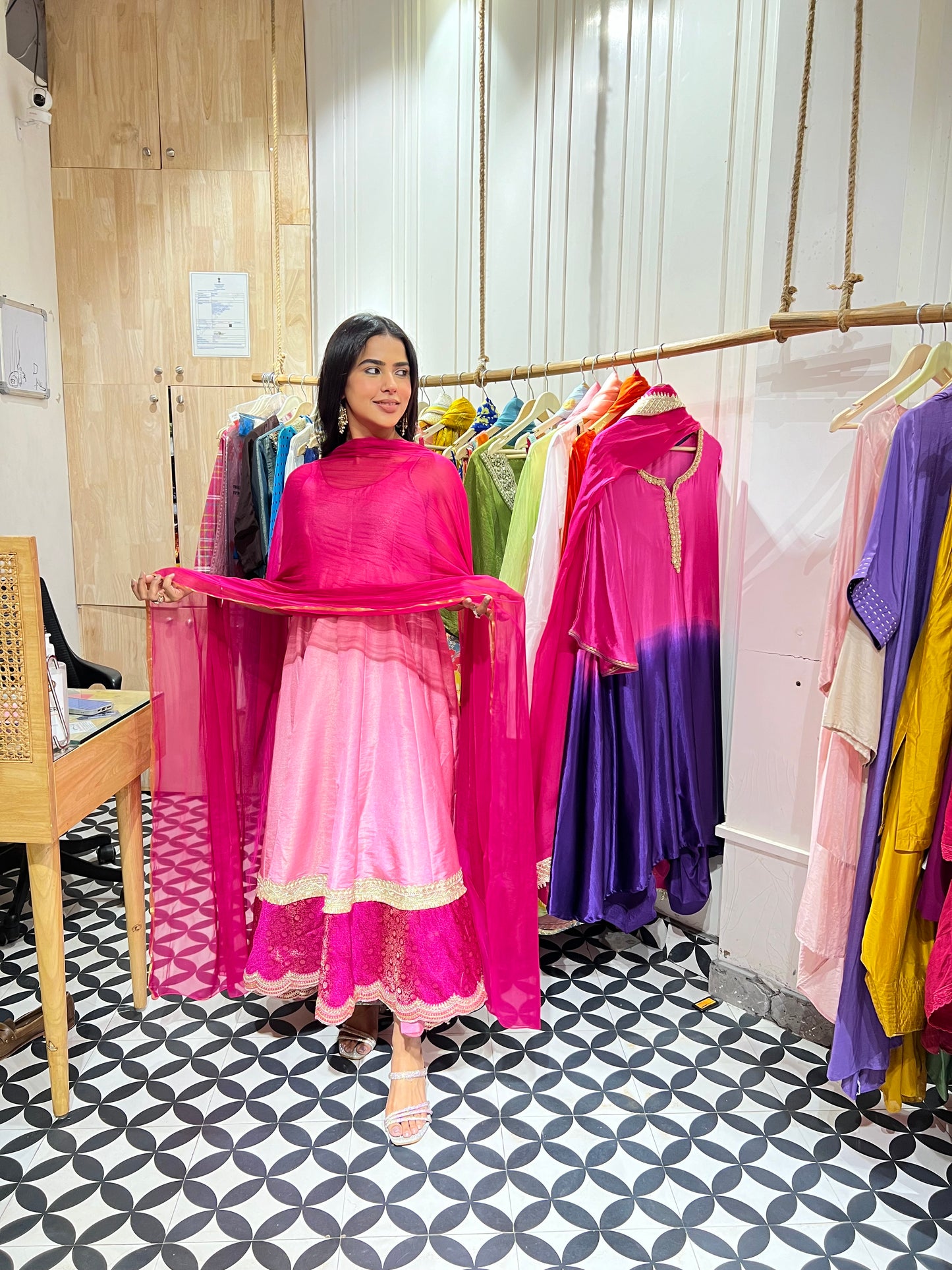 THE MAHROSE suit set