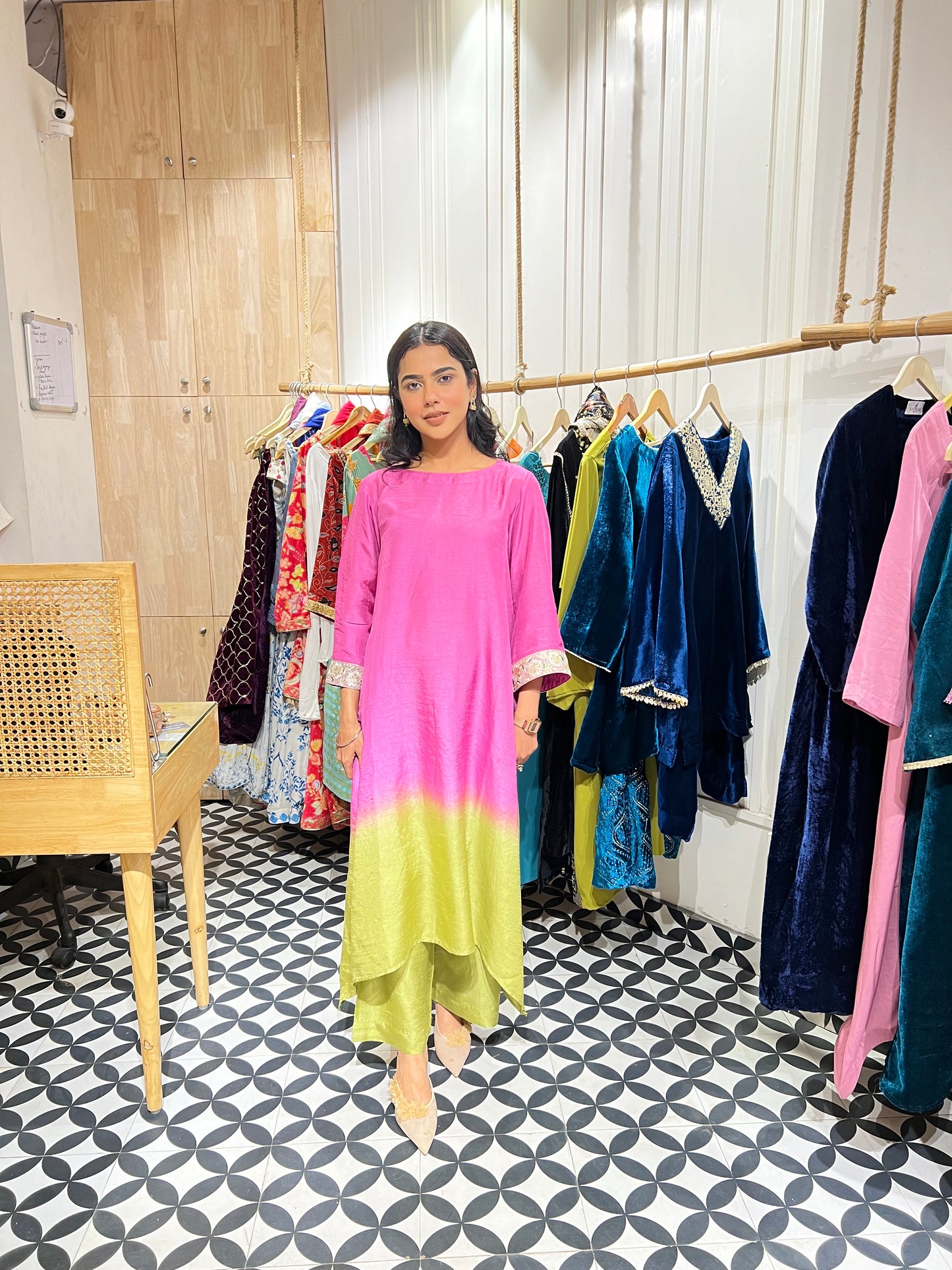 The Tvarita co-ord set