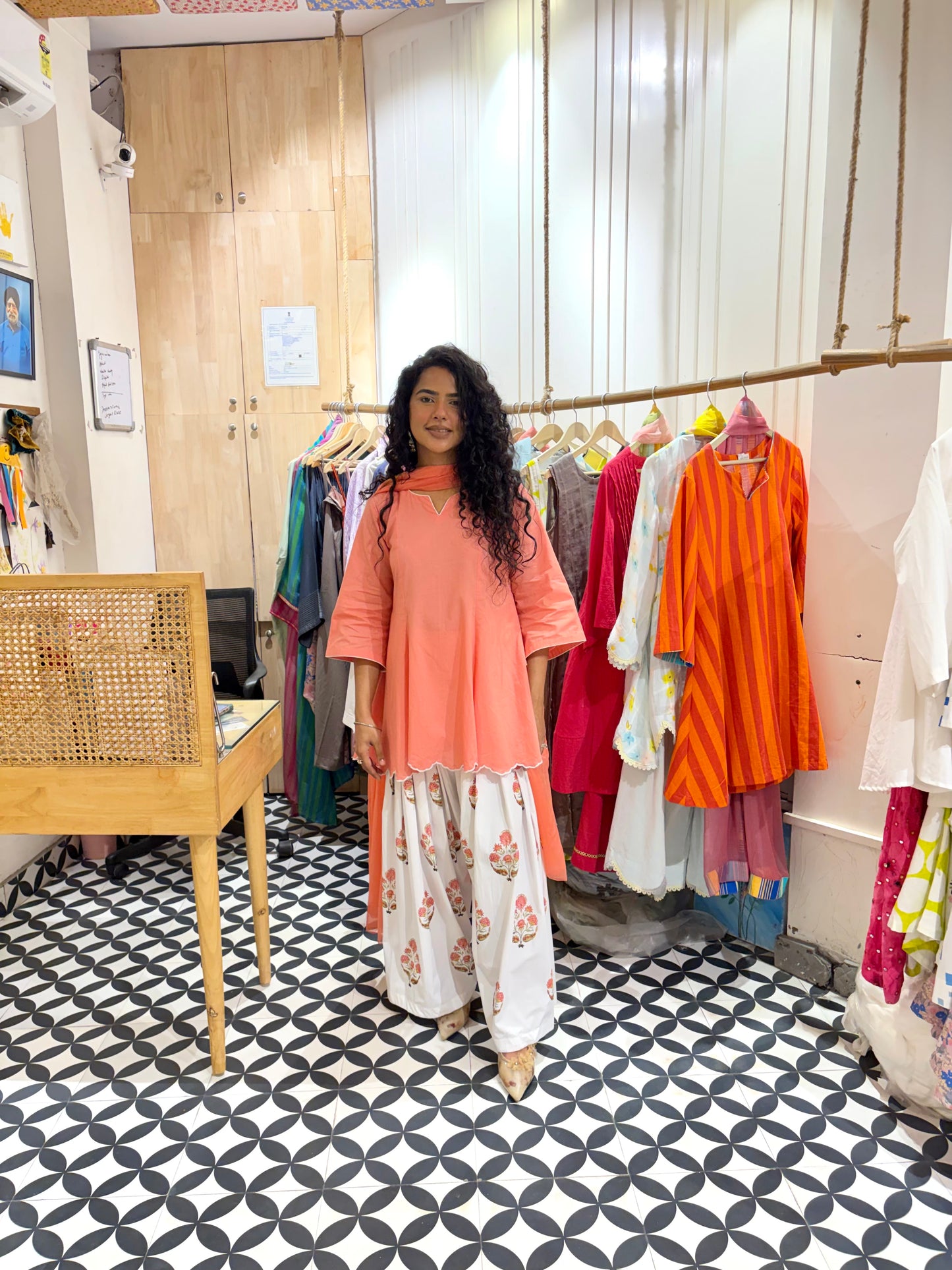 THE RUHANI suit set