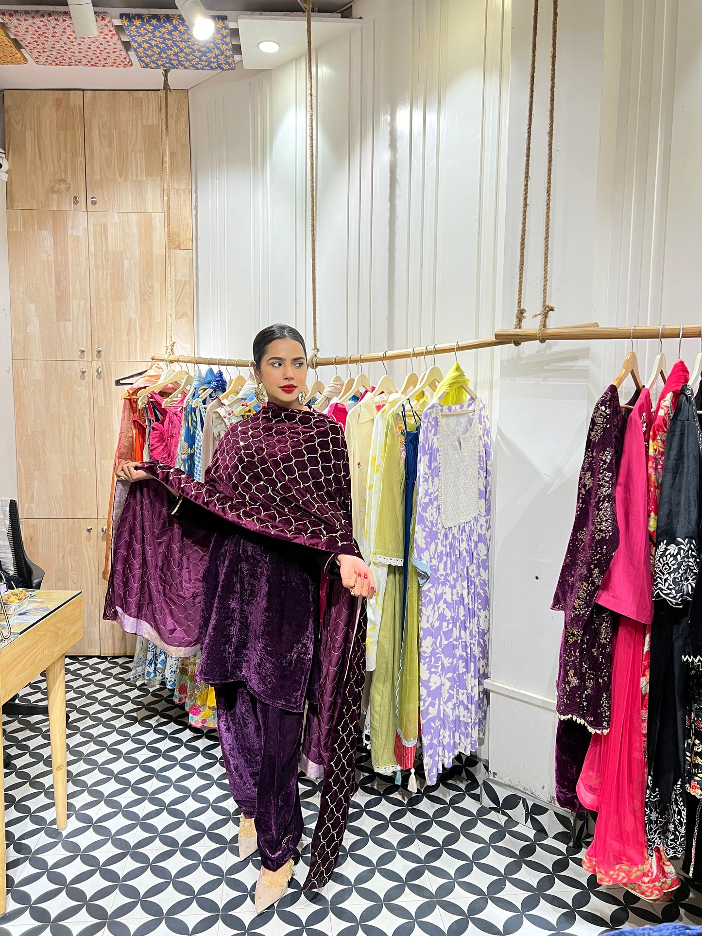 THE VRITIKA suit set