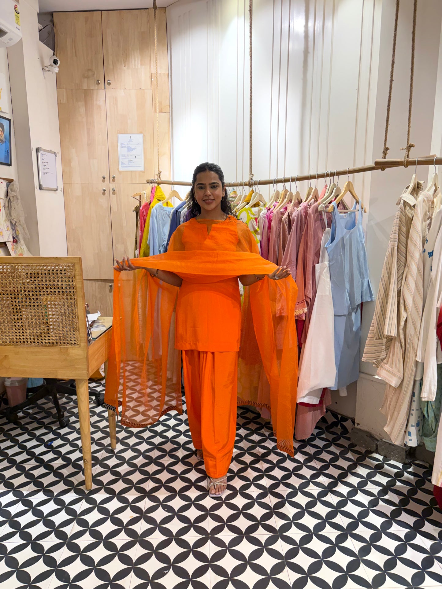 THE AYAT suit set