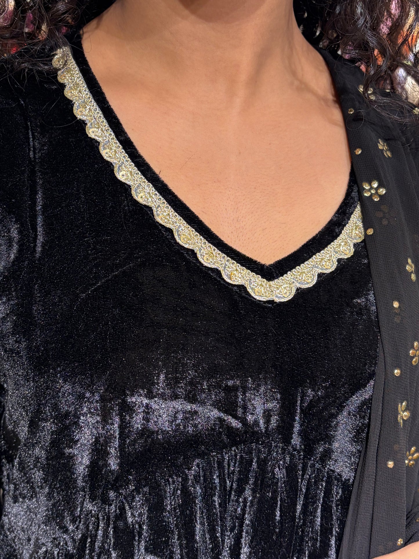 THE SHABNOOR suit set