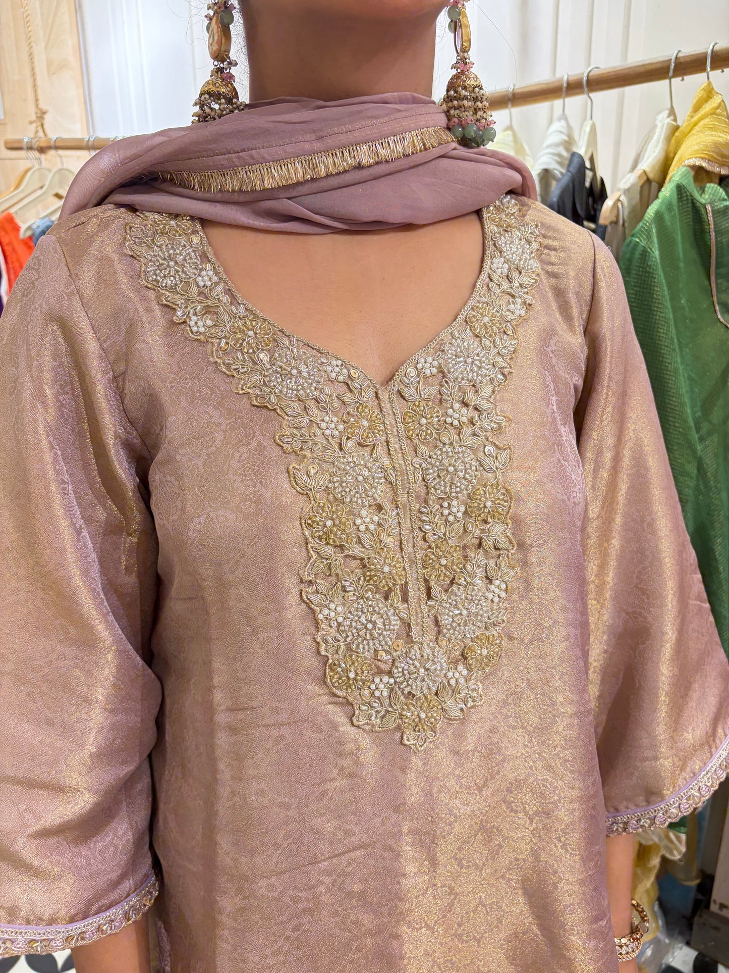 THE NAUREEN suit set