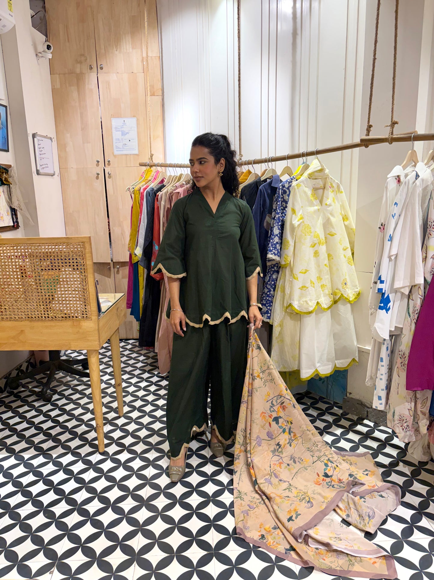 THE NAAZ suit set