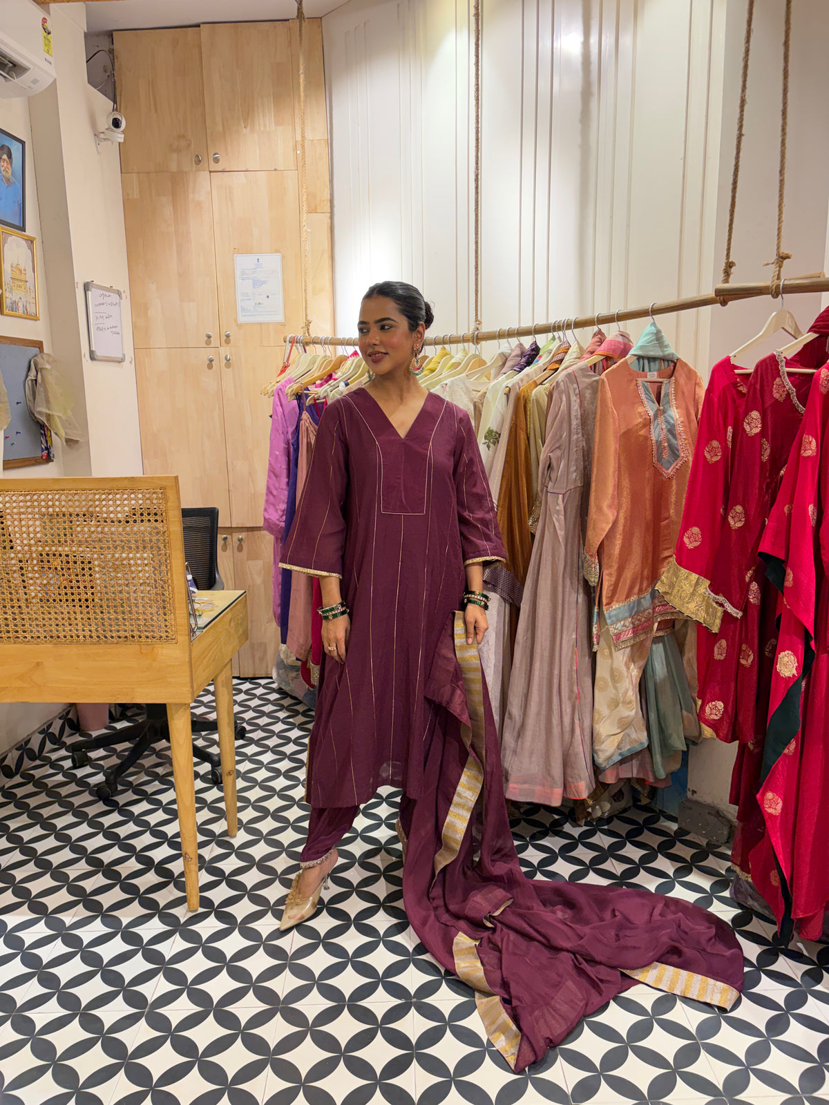 THE NAZM suit set