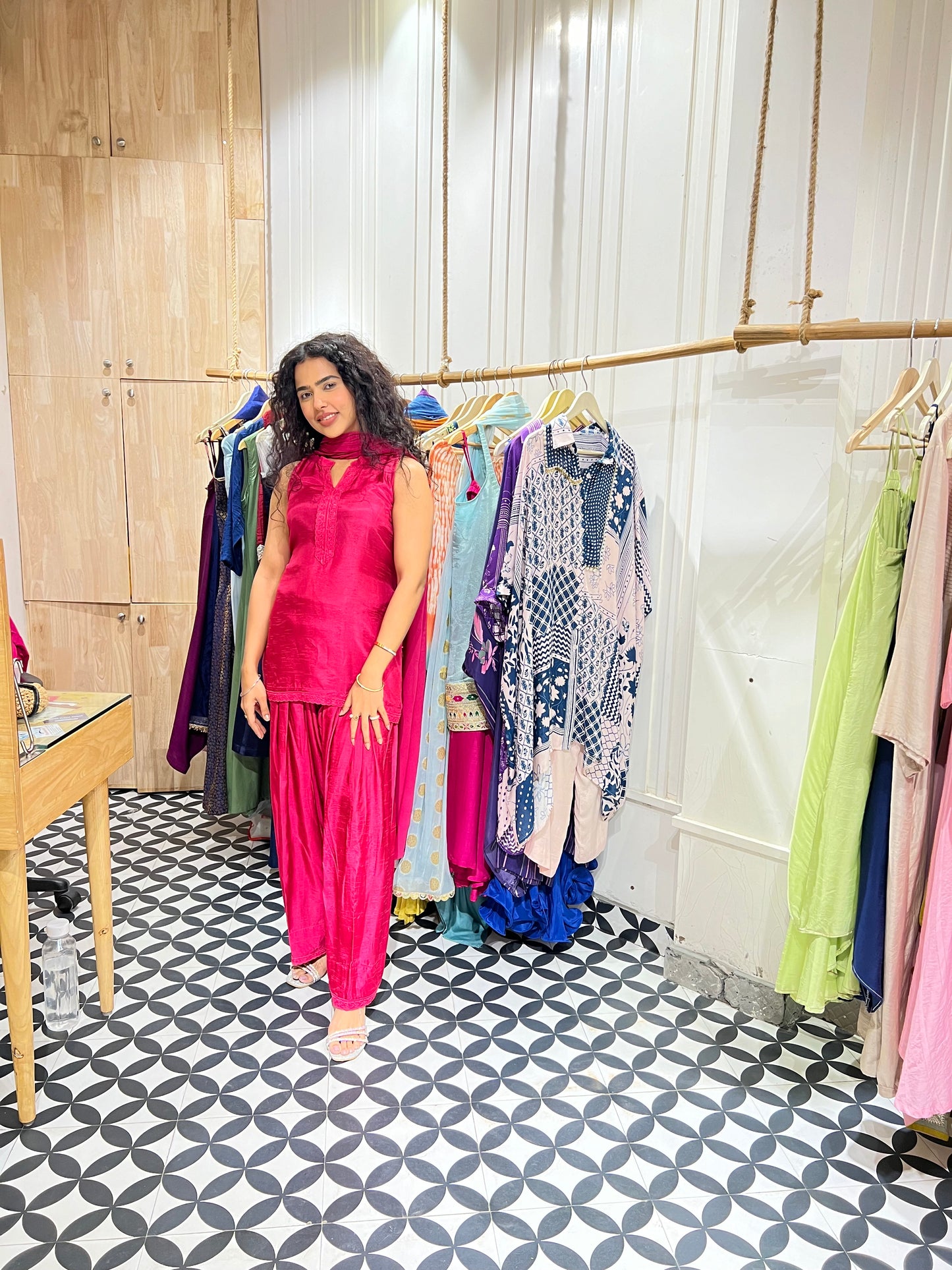 THE ROOHANIYAT suit set