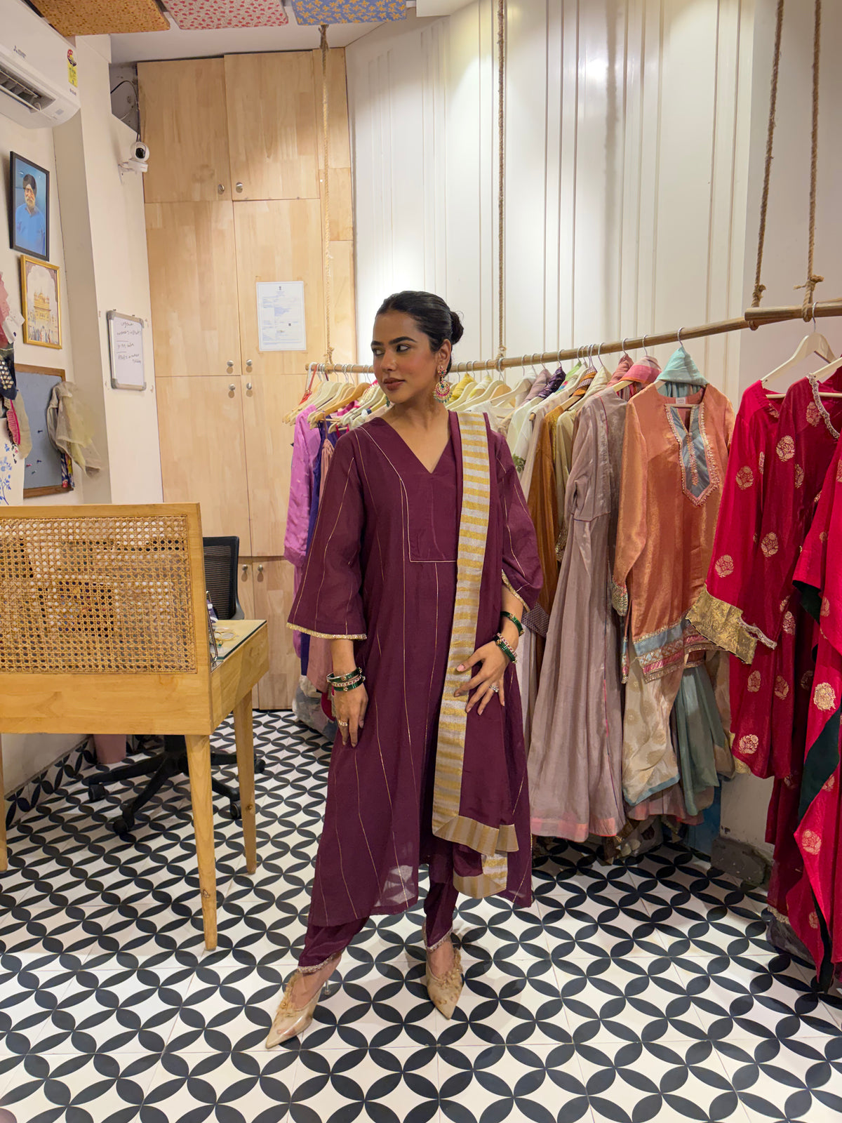 THE NAZM suit set
