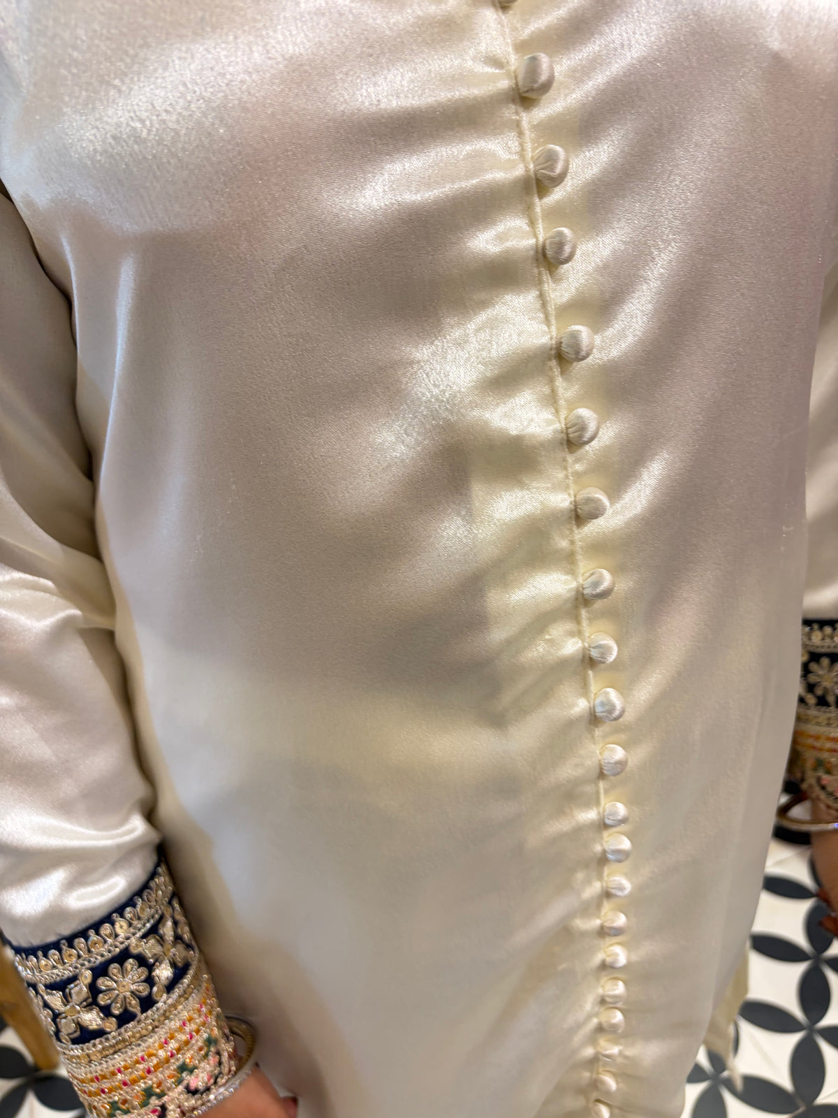 THE ZARAFAH suit set
